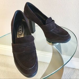 Tod’s High-Heel Brown Suede Loafers